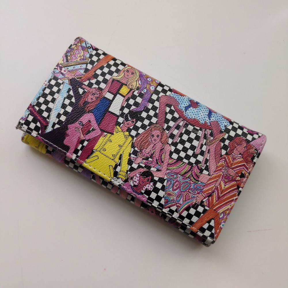 Sydney Love Fashionista Wallet Retro Mod Fashion Illustration Checkered Tri-Fold